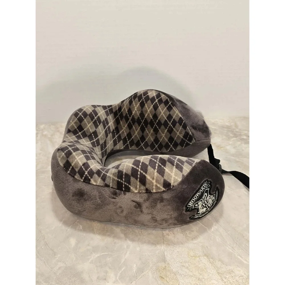Miniso Harry Potter‎ Hogwarts Travel Neck Pillow NWT Cozy Wizard 🪄✈️✨